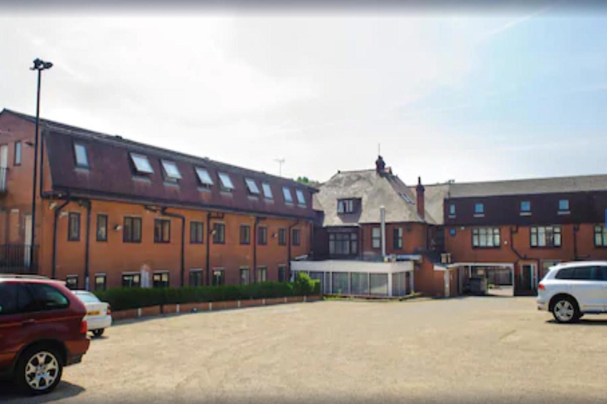 The Luton Hotel Dış mekan fotoğraf